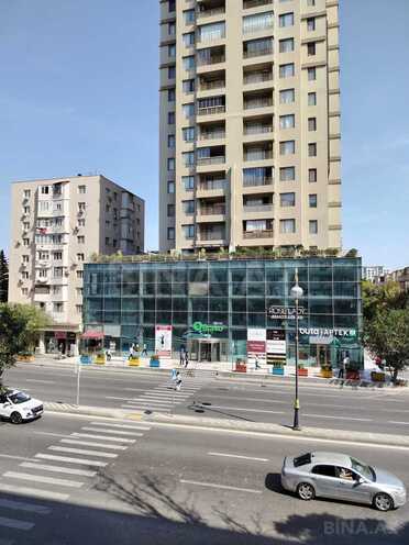 Продается 3-комн. вторичка 95 м², м. Иншаатчылар, photo 1 from 14