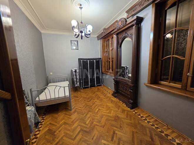 İcarəyə verilir 3 otaqlı köhnə tikili 80 m², İçəri Şəhər m., photo 3 from 9