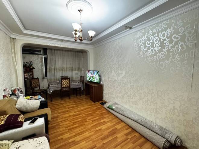 Продается 3-комн. вторичка 75 м², м. Азадлыг проспекти, photo 1 from 18