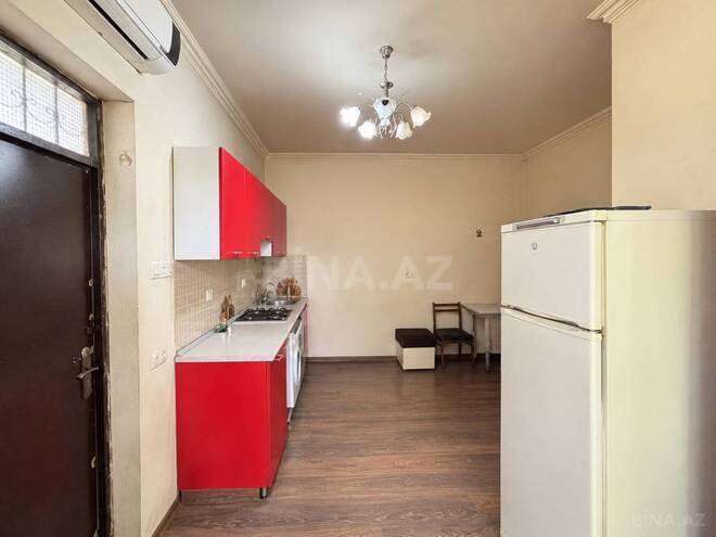 Satılır 3 otaqlı köhnə tikili 65 m², Nizami m., photo 3 from 11