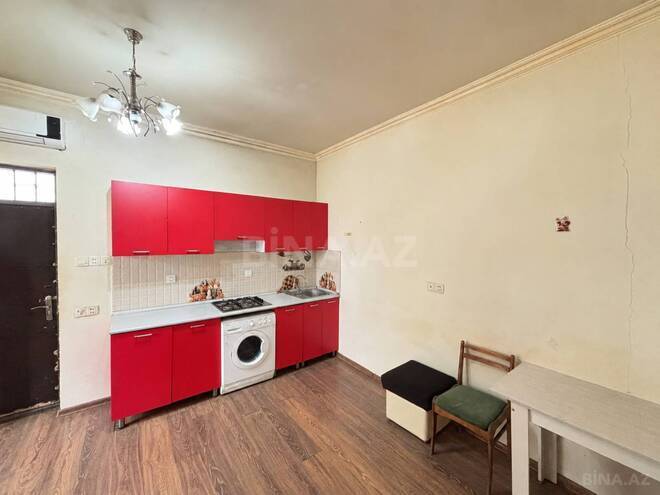 Satılır 3 otaqlı köhnə tikili 65 m², Nizami m., photo 1 from 11