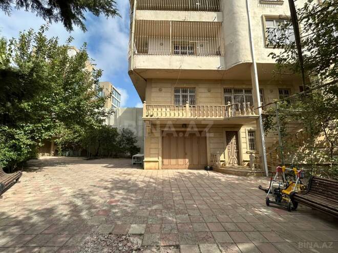 Satılır 12 otaqlı həyət evi/bağ evi 400 m², Badamdar q., photo 5 from 19