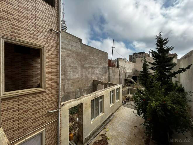 Satılır 12 otaqlı həyət evi/bağ evi 400 m², Badamdar q., photo 14 from 19