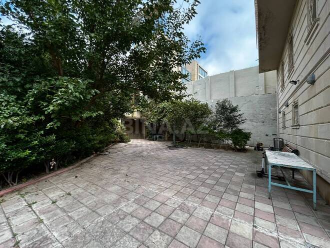 Satılır 12 otaqlı həyət evi/bağ evi 400 m², Badamdar q., photo 16 from 19