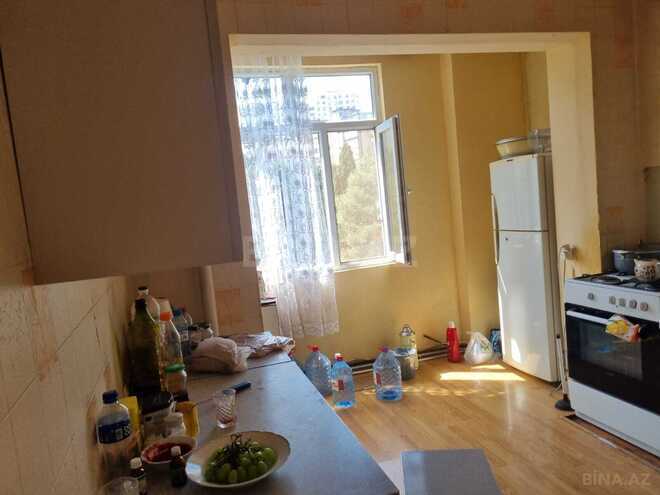 Продаётся 3-комн. вторичка 75 м², м. Мемар Аджеми, photo 3 from 8