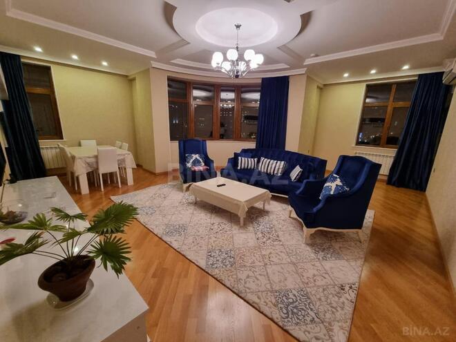 Сдаётся 4-комн. новостройка 190 м², м. Шах Исмаил Хатаи, photo 13 from 19