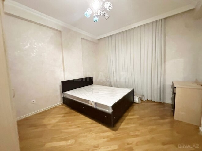 Сдается 3-комн. новостройка 130 м², м. Иншаатчылар, photo 10 from 26