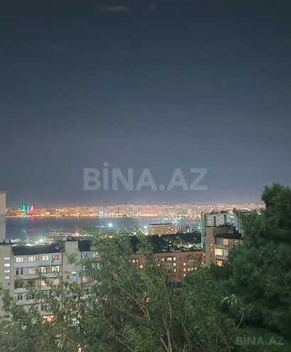 Продаётся 2-комн. вторичка 40 м², м. Ази Асланов, photo 1 from 15