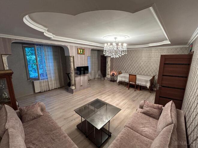 Продаётся 4-комн. вторичка 105 м², Бинагадинский р., photo 4 from 20