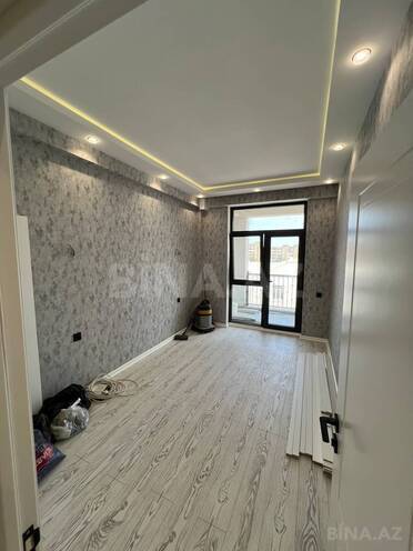 Продаётся 2-комн. вторичка 60 м², Хатаинский р., photo 4 from 15