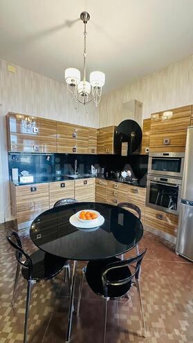 Продаётся 3-комн. новостройка 120 м², м. Ичеришехер, photo 1 from 15