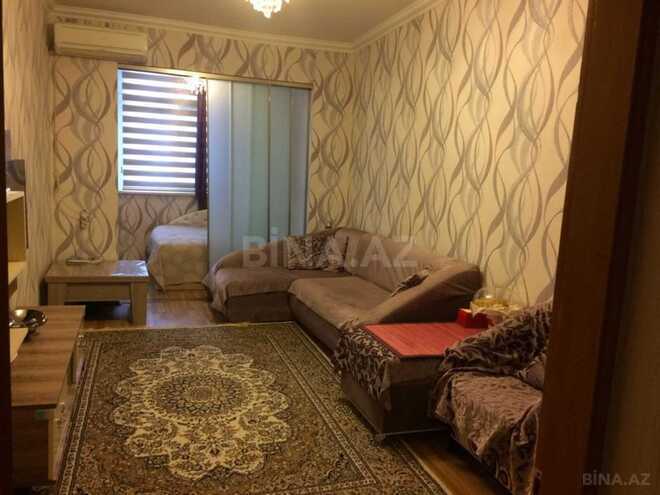 Продаётся 3-комн. вторичка 60 м², м. Нариман Нариманов, photo 3 from 7