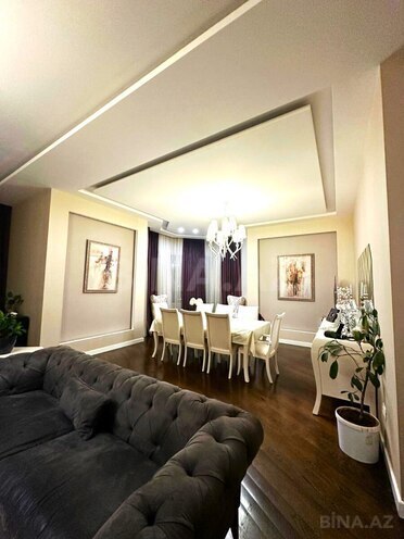 Продаётся 4-комн. новостройка 202 м², м. Низами, photo 3 from 13