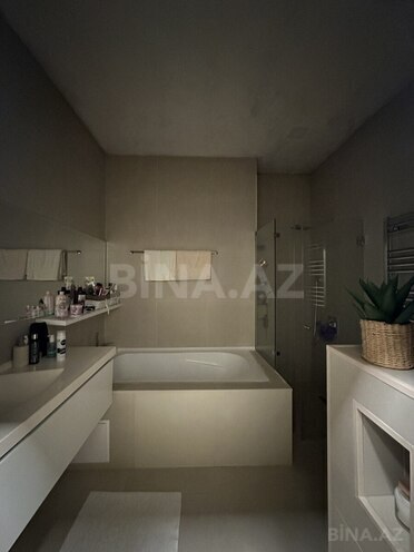 Продаётся 4-комн. новостройка 202 м², м. Низами, photo 5 from 13