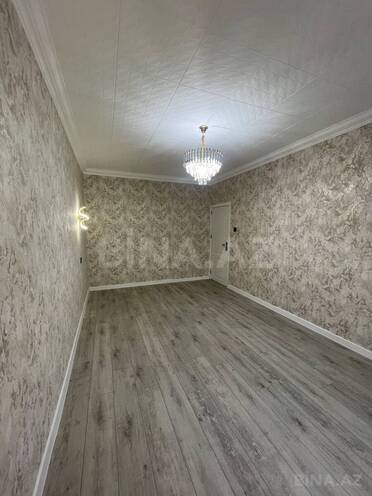 Продается 3-комн. вторичка 65 м², м. Ази Асланов, photo 4 from 17