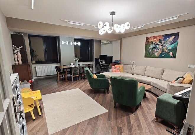 Satılır 3 otaqlı yeni tikili 110 m², 28 May m., photo 1 from 15