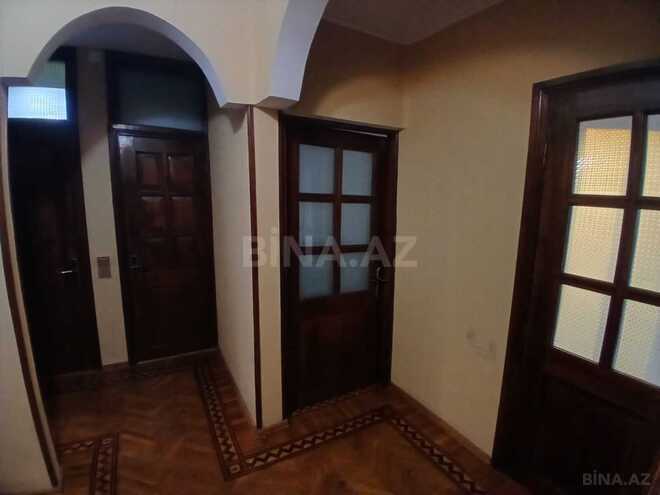 Сдается 3-комн. вторичка 75 м², м. Кара Караев, photo 6 from 25