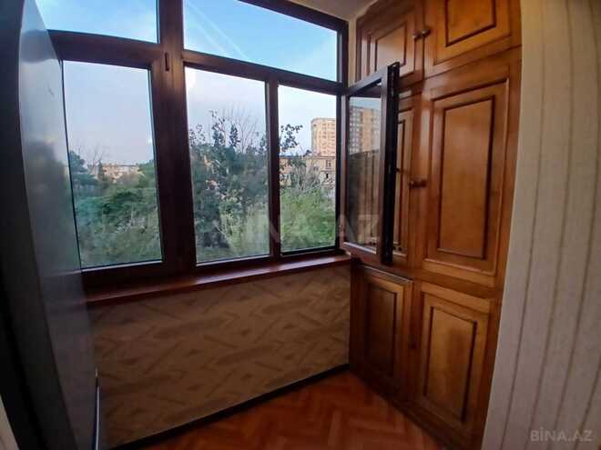 Сдается 3-комн. вторичка 75 м², м. Кара Караев, photo 15 from 25
