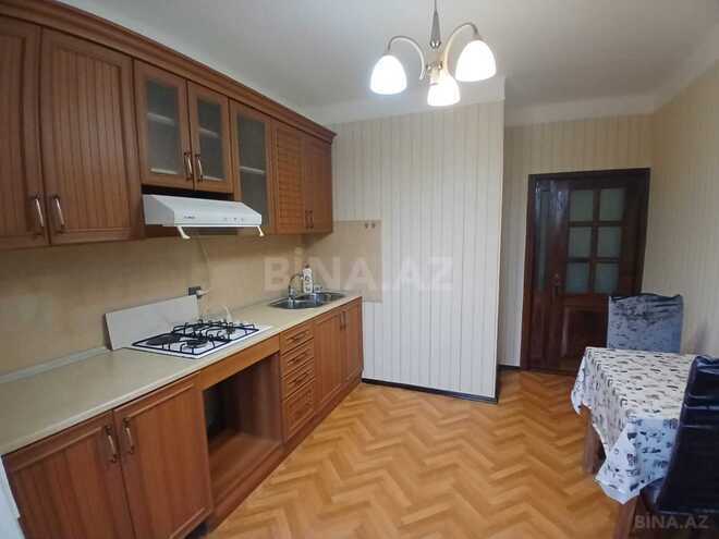 Сдается 3-комн. вторичка 75 м², м. Кара Караев, photo 14 from 25
