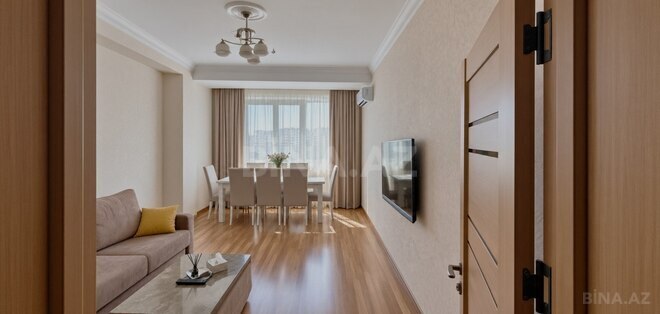 Продаётся 3-комн. новостройка 100 м², м. Иншаатчылар, photo 1 from 12