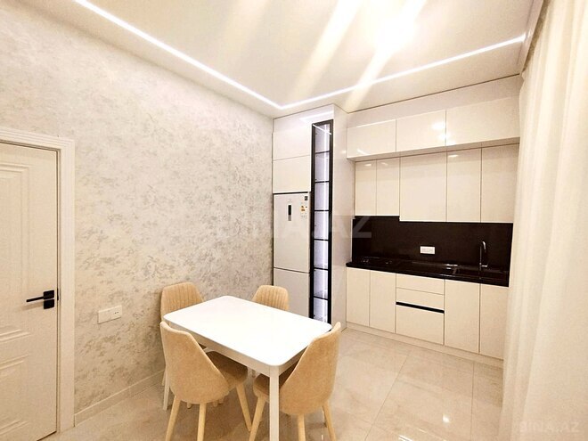 Сдается 3-комн. вторичка 74 м², м. Кара Караев, photo 23 from 25