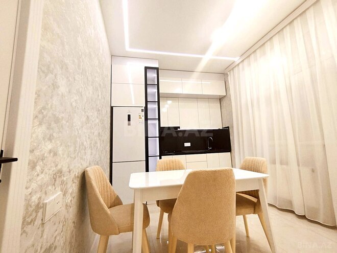 Сдается 3-комн. вторичка 74 м², м. Кара Караев, photo 21 from 25