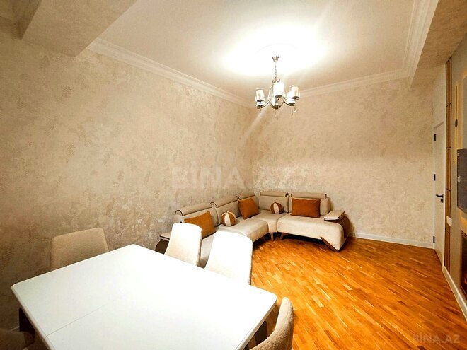 Сдается 3-комн. вторичка 74 м², м. Кара Караев, photo 22 from 25
