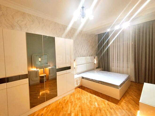 Сдается 3-комн. вторичка 74 м², м. Кара Караев, photo 15 from 25