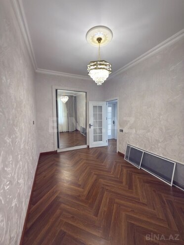 Продается 2-комн. вторичка 45 м², м. Ичеришехер, photo 6 from 13