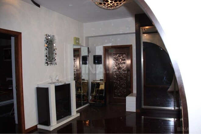 Сдаётся 3-комн. новостройка 140 м², м. Элмляр Академиясы, photo 15 from 17