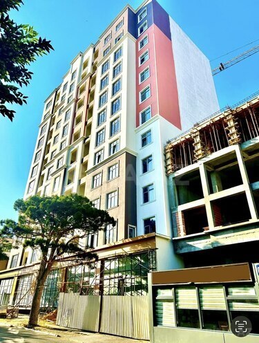 Satılır 3 otaqlı yeni tikili 94 m², Qara Qarayev m., photo 1 from 8
