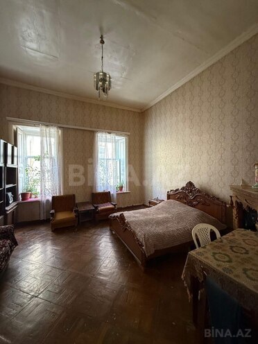 Продается 2-комн. вторичка 70 м², м. Сахил, photo 4 from 10