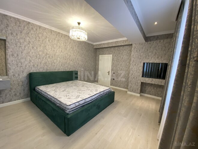 Сдаётся 3-комн. новостройка 155 м², Хатаинский р., photo 19 from 32