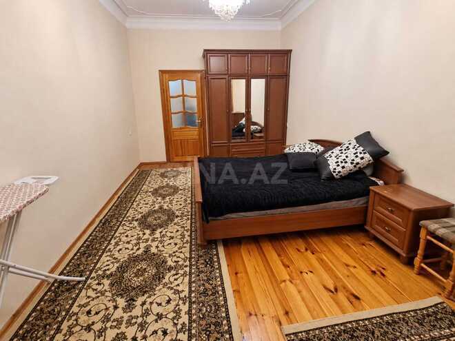 Продается 3-комн. вторичка 85 м², м. Кара Караев, photo 5 from 11