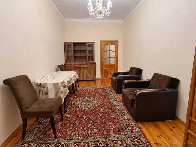 Продается 3-комн. вторичка 85 м², м. Кара Караев, photo 3 from 11