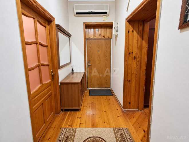 Продается 3-комн. вторичка 85 м², м. Кара Караев, photo 10 from 11