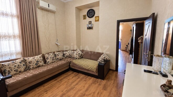 Продается 3-комн. вторичка 70 м², м. 28 мая, photo 3 from 11