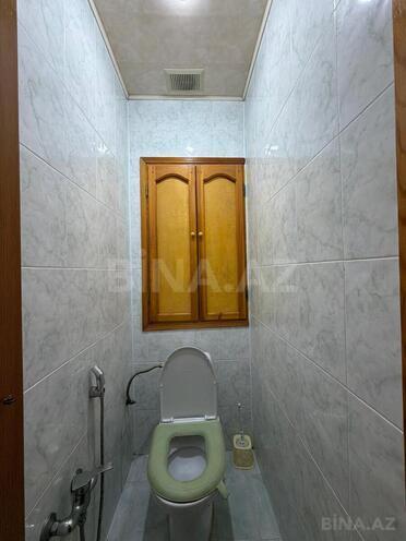 Satılır 3 otaqlı köhnə tikili 70 m², Qara Qarayev m., photo 11 from 15