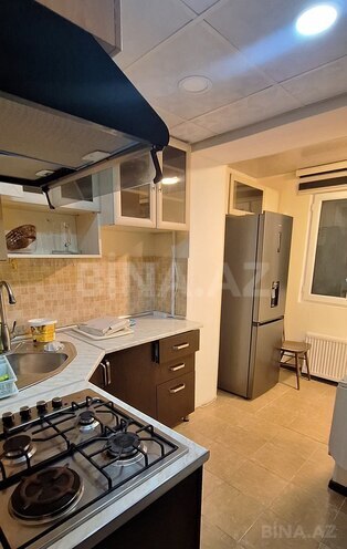 İcarəyə verilir 2 otaqlı köhnə tikili 55 m², İnşaatçılar m., photo 8 from 13