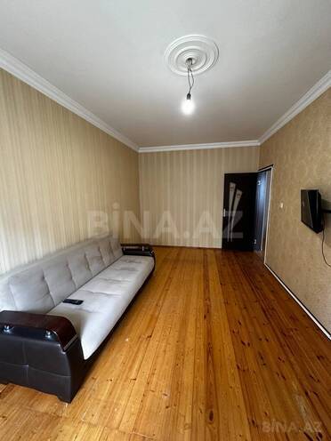 Satılır 2 otaqlı köhnə tikili 60 m², İnşaatçılar m., photo 5 from 22