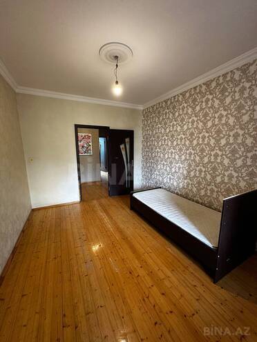 Satılır 2 otaqlı köhnə tikili 60 m², İnşaatçılar m., photo 8 from 22