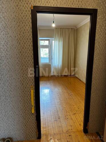 Satılır 2 otaqlı köhnə tikili 60 m², İnşaatçılar m., photo 13 from 22
