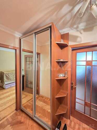 Продается 4-комн. вторичка 85 м², Ясамальский р., photo 15 from 16