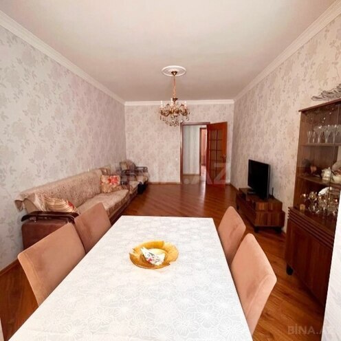 Satılır 2 otaqlı köhnə tikili 61 m², Elmlər Akademiyası m., photo 3 from 12