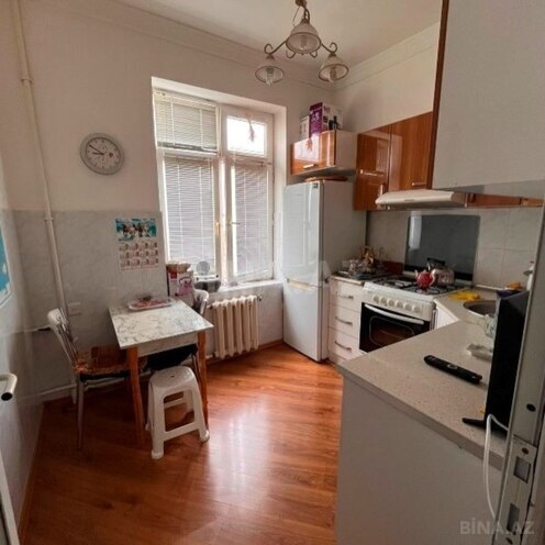 Satılır 2 otaqlı köhnə tikili 61 m², Elmlər Akademiyası m., photo 6 from 12