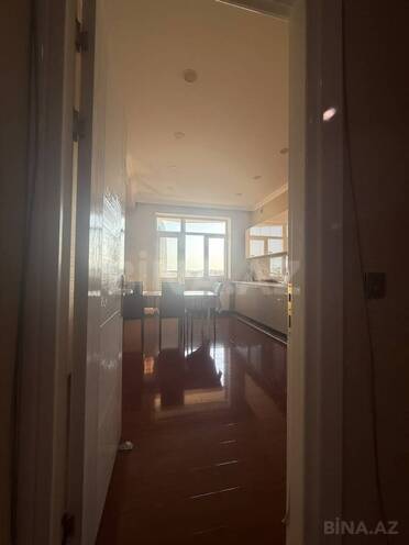 Сдаётся 3-комн. новостройка 150 м², м. Нариман Нариманов, photo 9 from 13