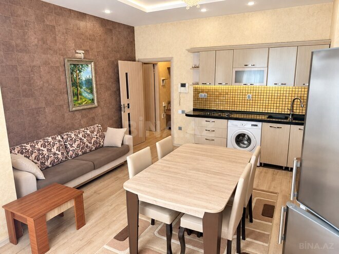 Сдаётся 2-комн. новостройка 60 м², м. Элмляр Академиясы, photo 3 from 8