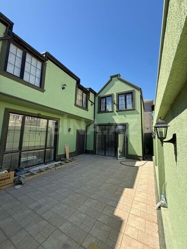 Satılır 5 otaqlı həyət evi/bağ evi 220 m², Badamdar q., photo 1 from 17