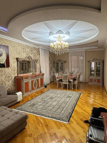 Продается 8-комн. дом/дача 330 м², пос. Бадамдар, photo 5 from 20