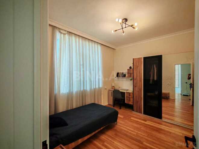 Satılır 4 otaqlı həyət evi/bağ evi 167 m², Badamdar q., photo 18 from 24